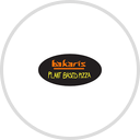 Bakari's Plant-Based Pizza