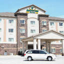 Expressway Suites Fargo