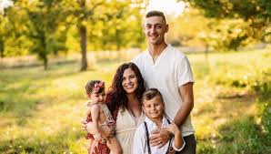 Rachel Vanoven Education